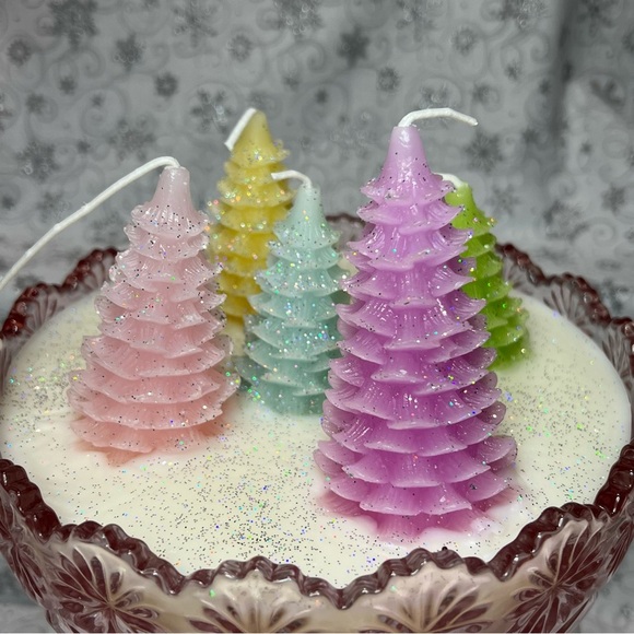 Viral Rachel Zoe Magical Christmas Morning Colorful PIne Tree XL 60 Oz. Candle - Picture 7 of 12